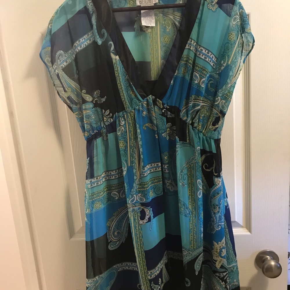 Pretty CitiDress dress with underlay. Size 12 - Picture 2 of 3